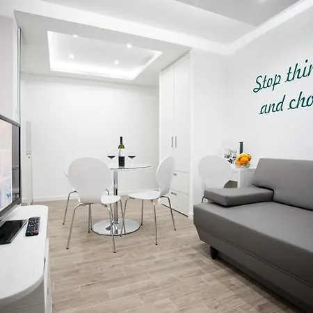 Apartament 4 In